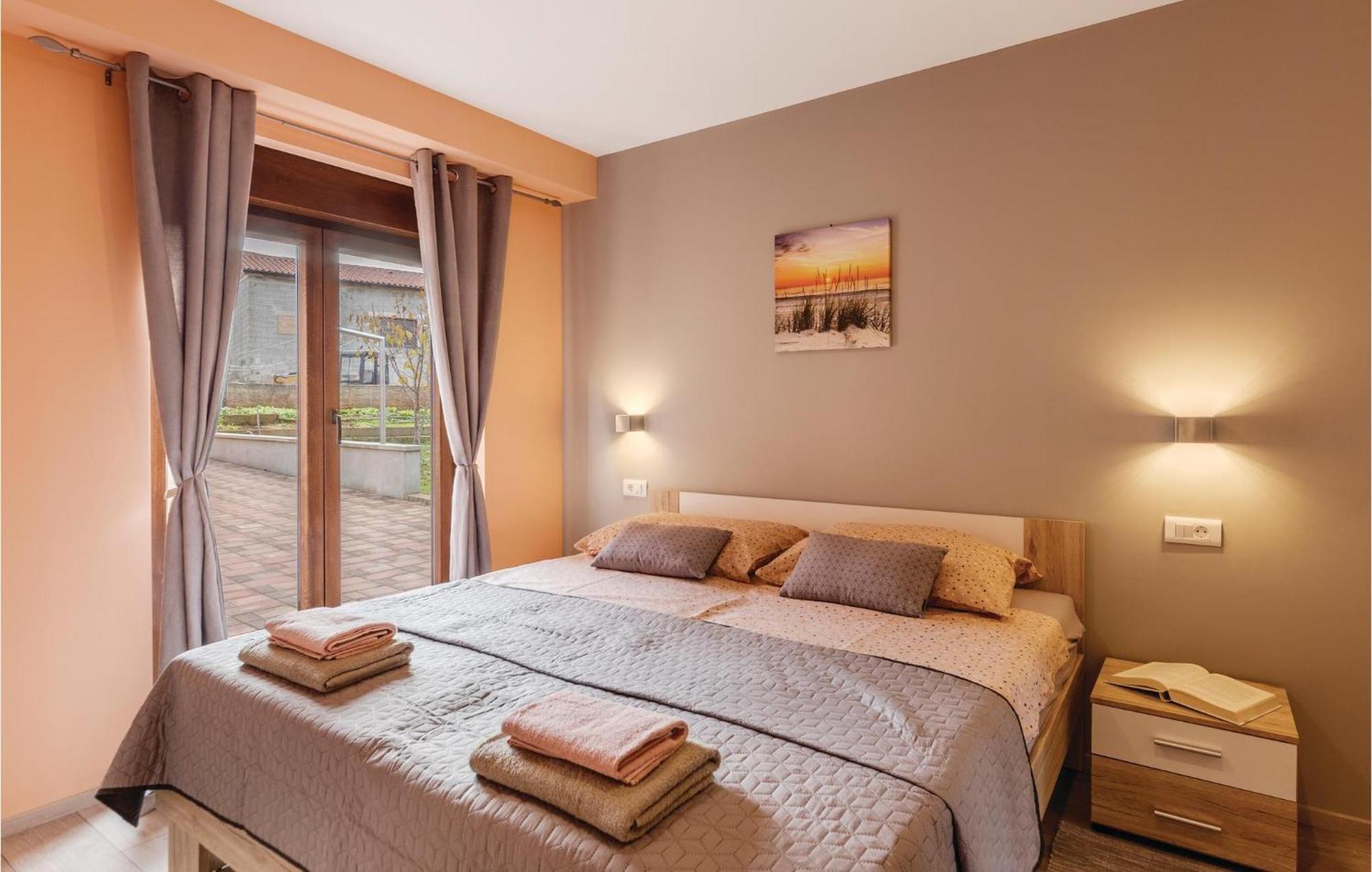 1 Bedroom Stunning Apartment In プーラ エクステリア 写真
